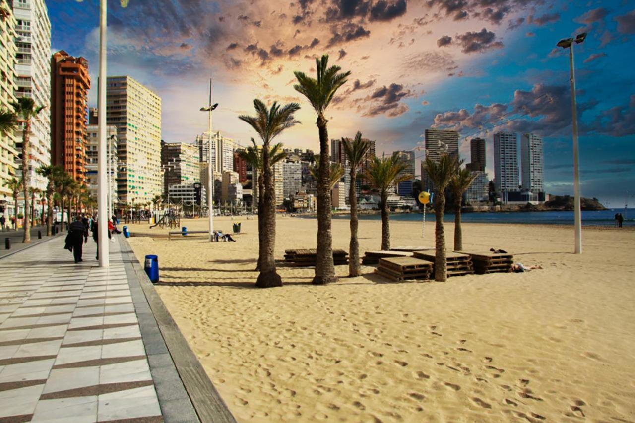 Beautiful Apartment Near Beach With Panoramic Sea-View Benidorm Luaran gambar