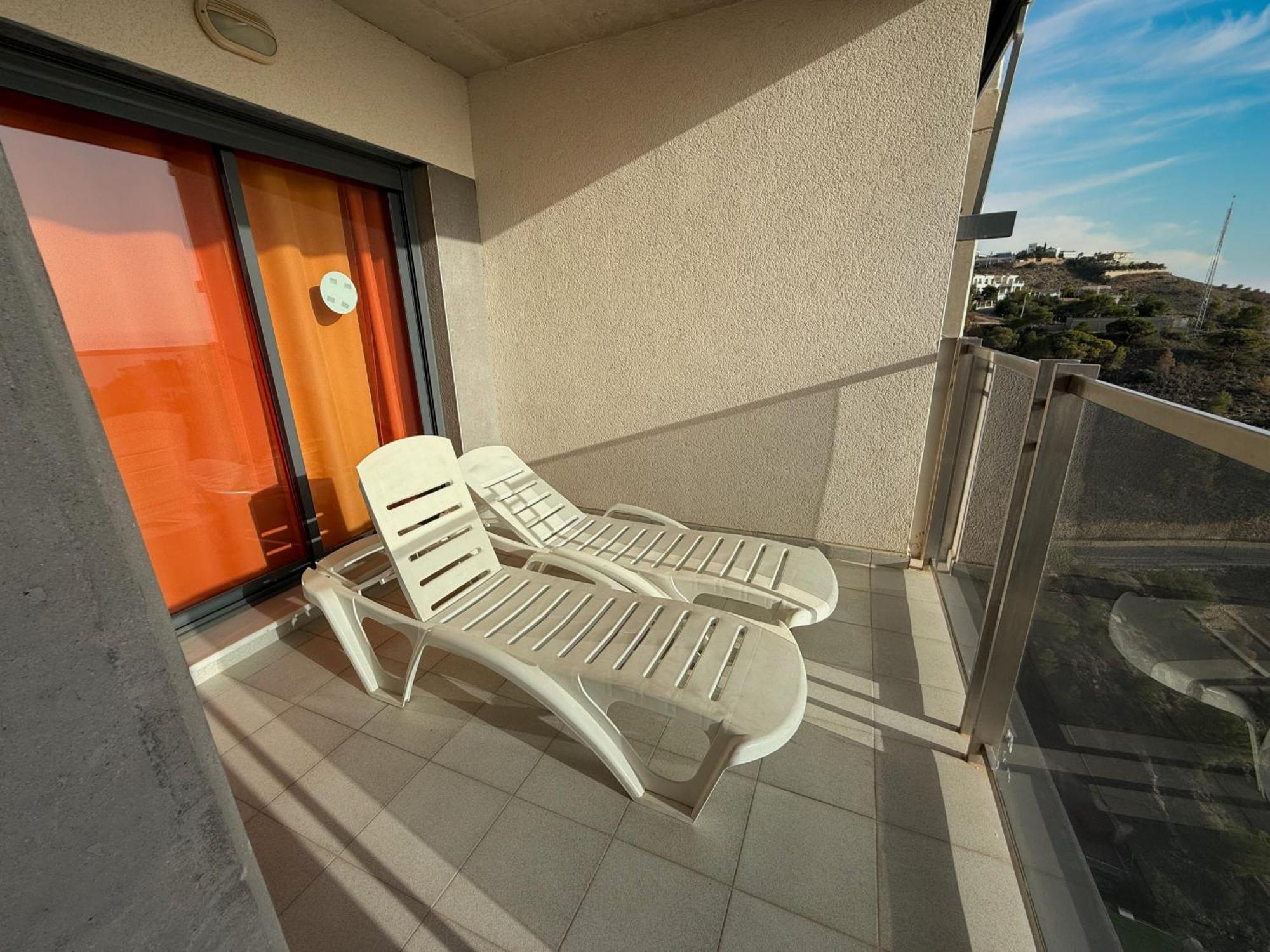 Beautiful Apartment Near Beach With Panoramic Sea-View Benidorm Luaran gambar